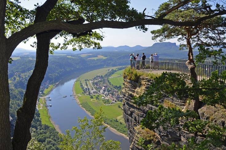 Bastei viewing platform Highest lookout platform in Bastei