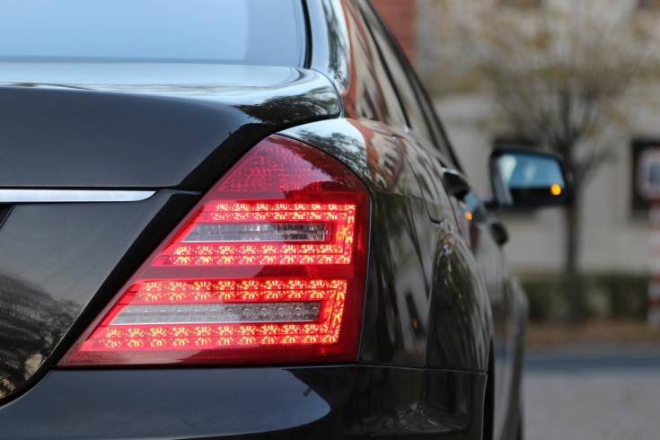 Mercedes Benz S class - car hire Prague
