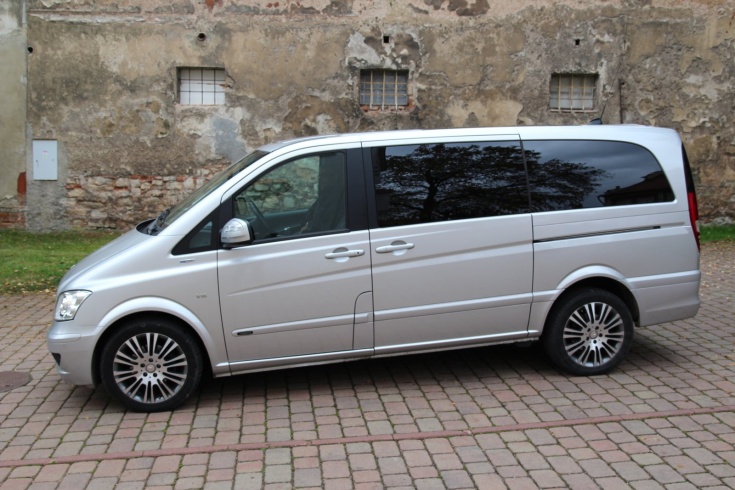 Mercedes Benz Viano - Prague Transportation
