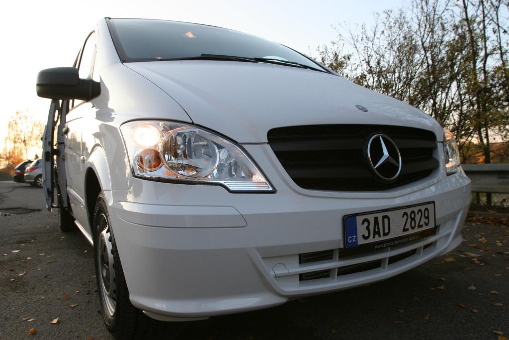 Mercedes Benz VITO - comfortable minivan to hire with a driver