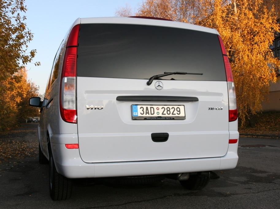 Mercedes Benz VITO - comfortable minivan to hire with a chauffeur